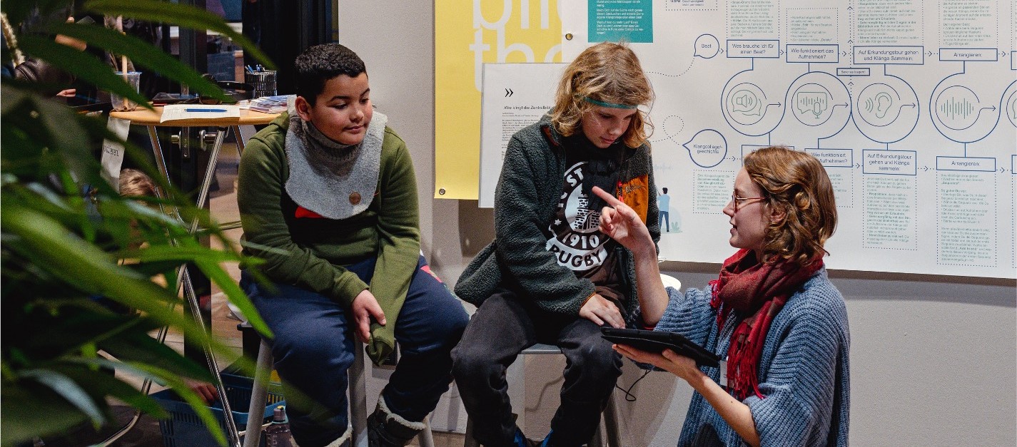 In unserem Workshop bekommst du erste Ideen und das technische Know-how, um deine Tonaufnahme zu produzieren. Zur Auswahl stehen vier Termine im Juli und August | Foto: Franziska Fiolka