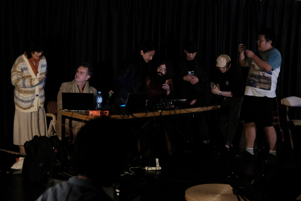 Performance in Shanghai: Die Sonomathematischen Impulsarchitekten | Foto: 蔣舒帆