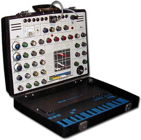 EMS Synthi AKS von 1972 | Foto: Kimi95 CC BY-SA 3.0
